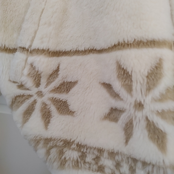 Vintage New York Classics Ivory & Tan Snowflake Faux Fur Coat XL - Picture 5 of 16